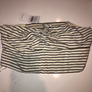American Eagle crop top